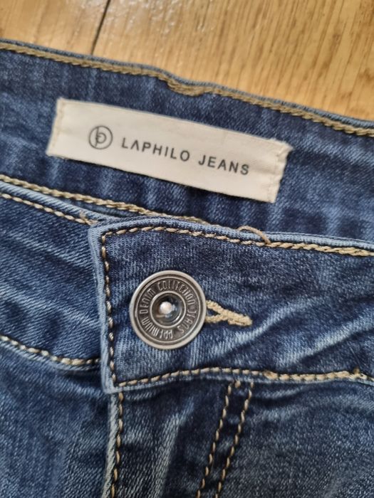 Jeansowe rurki z lampasem
