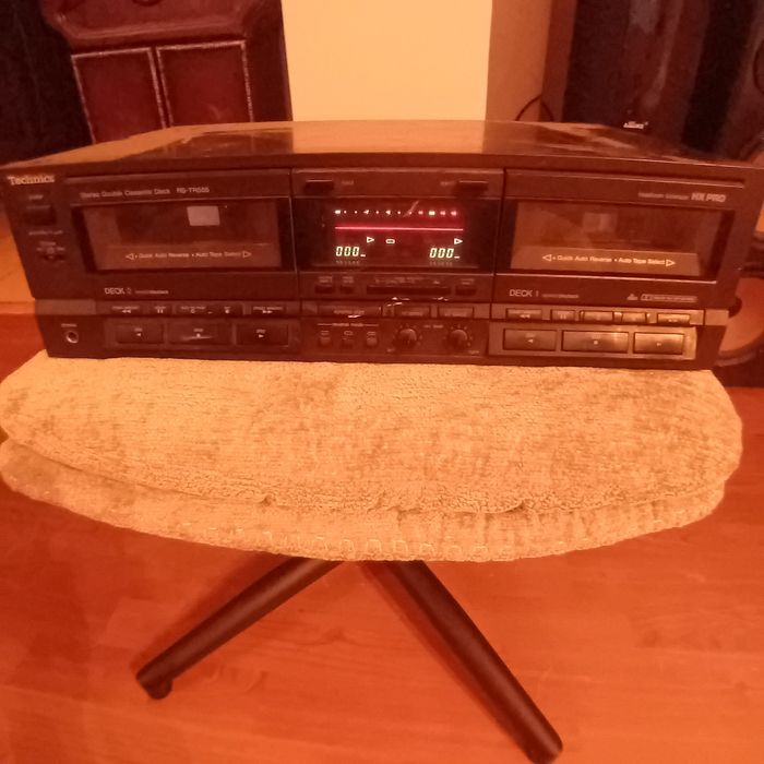 Magnetofon Technics RS-TR 555