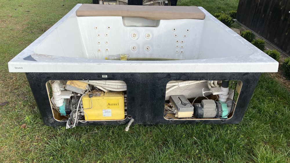 Джакузі на запчастини