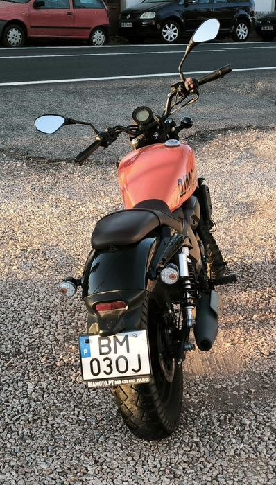 QJMotor SRV 125 - Em excelente estado