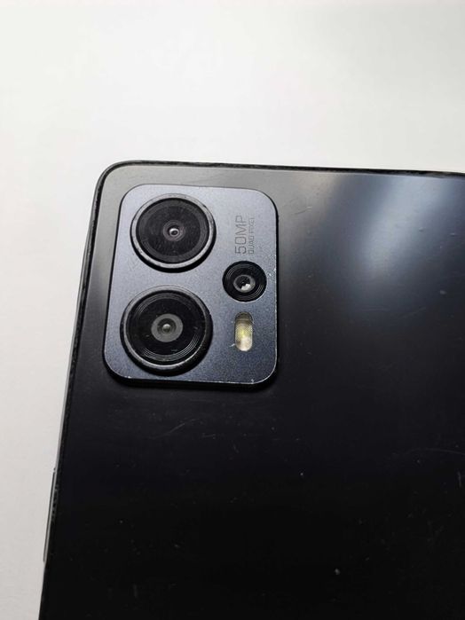 Продам смартфон мобильный телефон Motorola G23 состояние идеальное