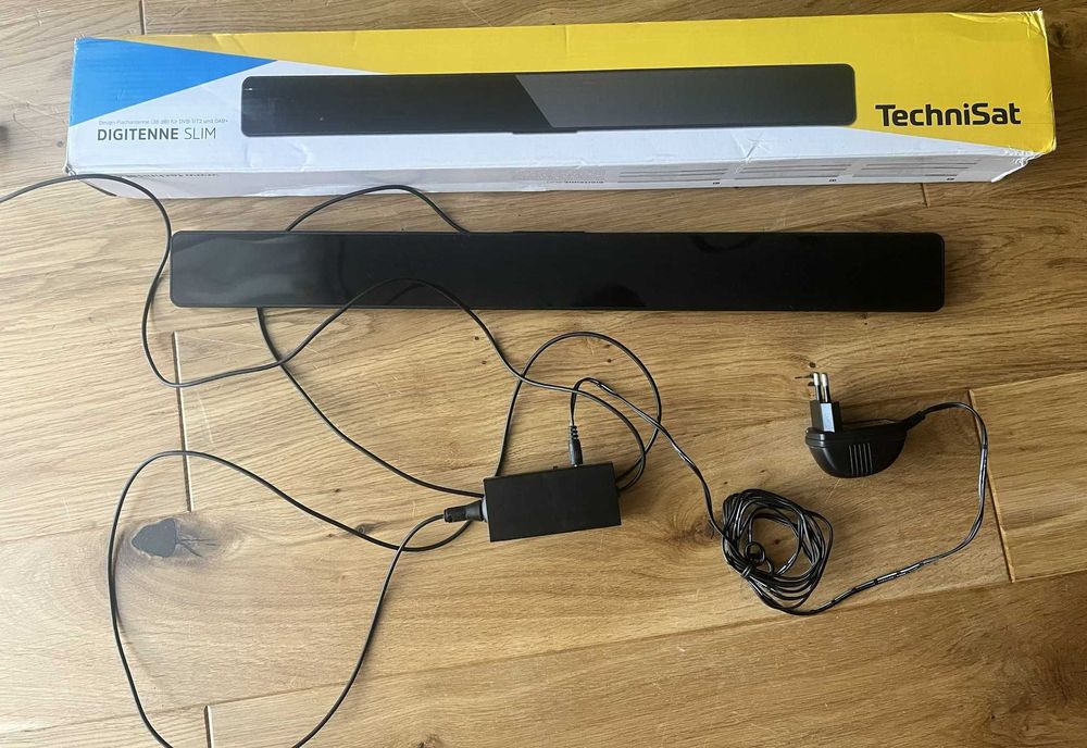 Dekoder Esperanza HD DVB-T2 + antena pokojowa