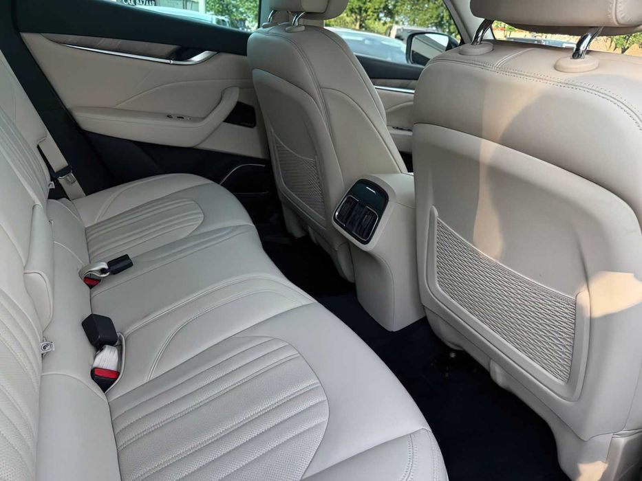Maserati Levante S GranLusso      2019
