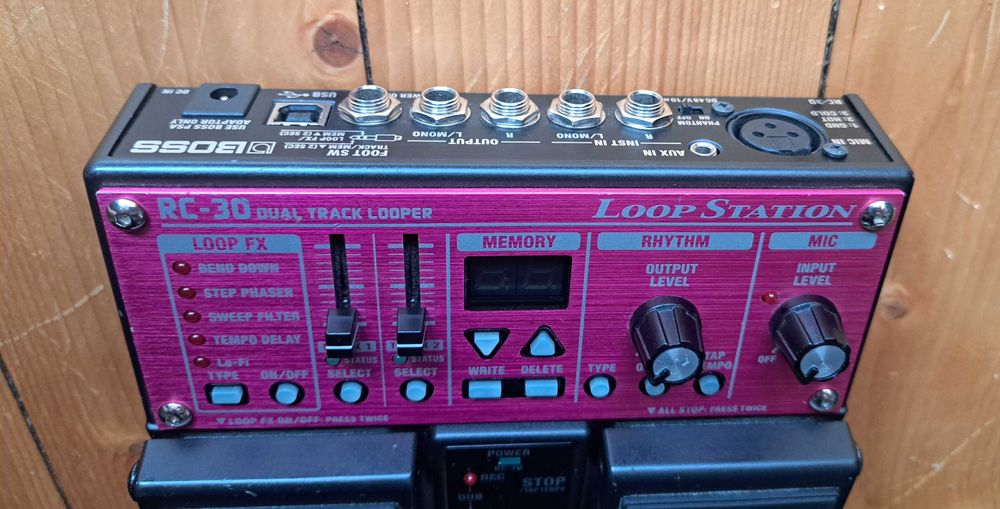 BOSS RC-30 デュアルトラックルーパー d2FjPTEyODB4MS43Nzc3Nzc3Nzc3Nz