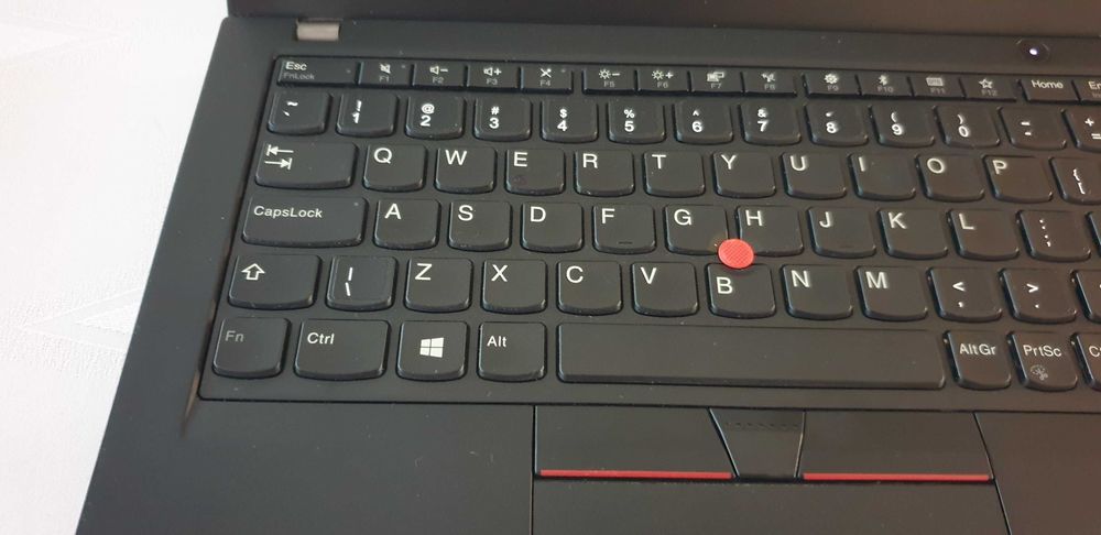 Lenovo Thinkpad 12" Ryzen PRO 16GB RAM, 256GB SSD, OFFICE 2021, AMD Radeon