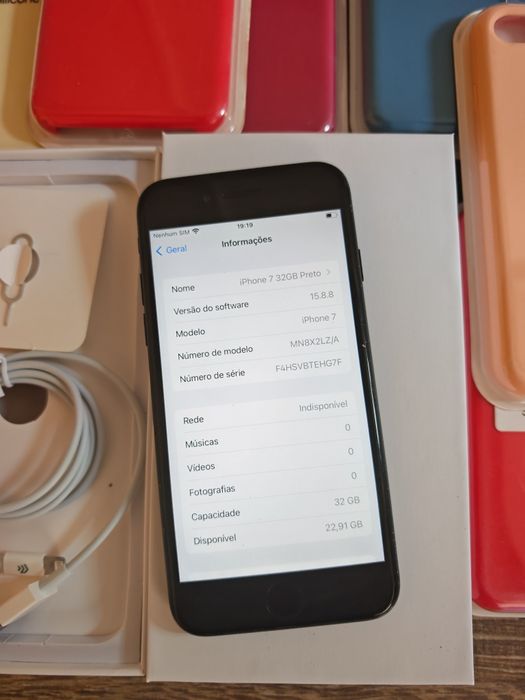 iPhone 7 32GB 4.7" 32GB Preto Aceito Retomas