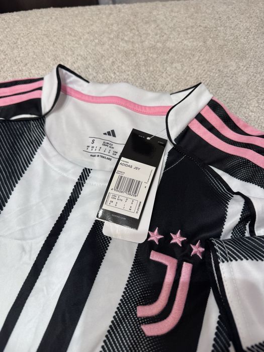 Футболка Adidas розмір S, Ювентус 2025-2026