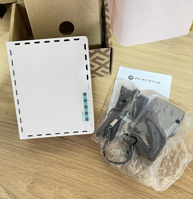 Маршрутизатор Mikrotik hex
