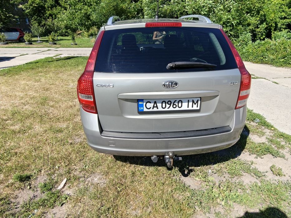 Kia Ceed 1.6d автомат