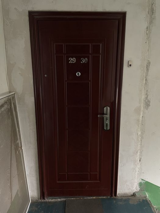 Входная дверь без замка