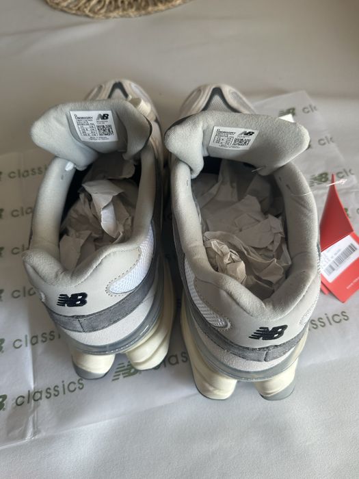 New Balance 9060 roz 45