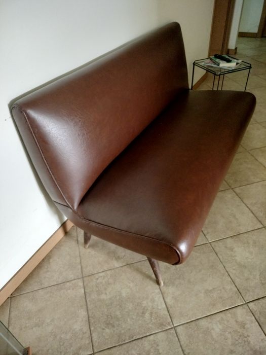 Sofás vintage em pele