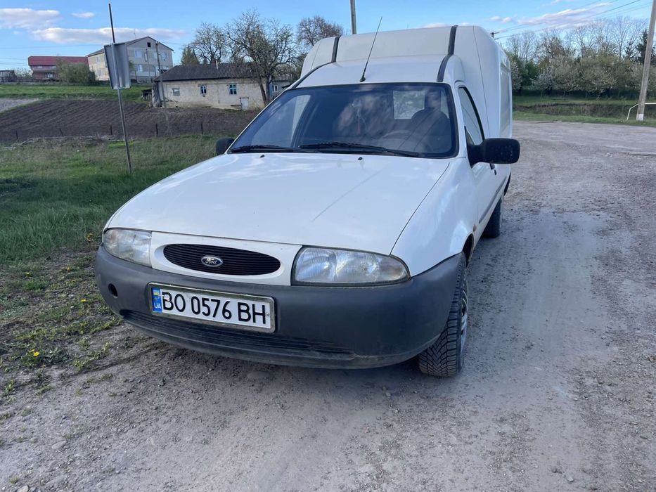 Продам або обміняю форд курʼєр