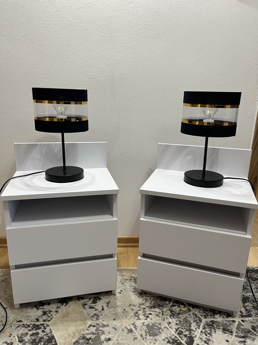 Szafki nocne z lampkami