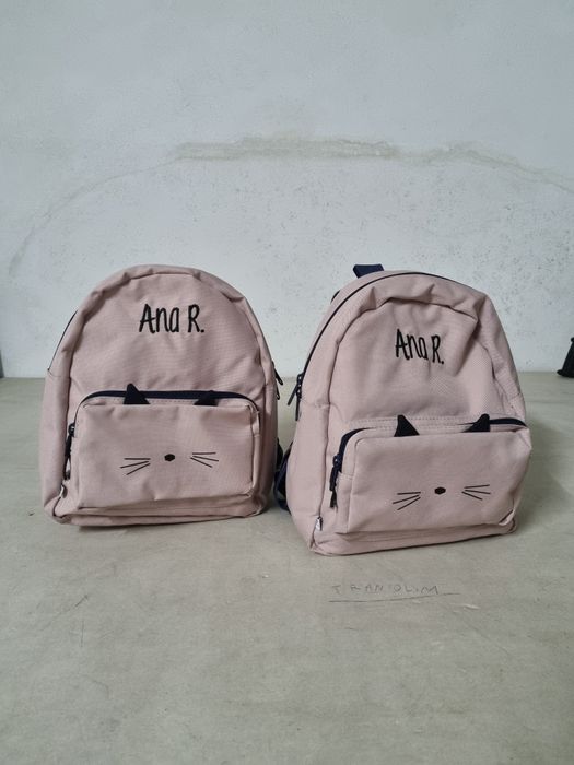 2 mochilas Liewood bordadas