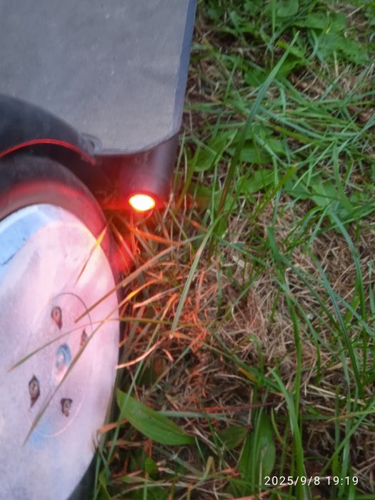 Електросамокат.    Електро