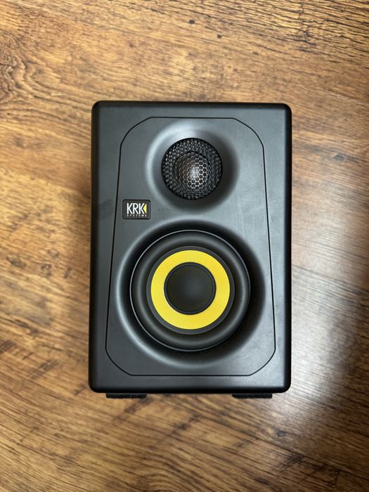subwoofer studyjny KRK S8.4/ Głośnik studyjny KRK (model K3)