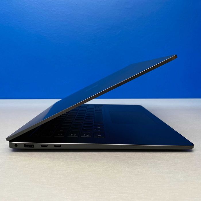Microsoft Surface Laptop 7 - 15" (Snapdragon X Elite/16GB/512GB)