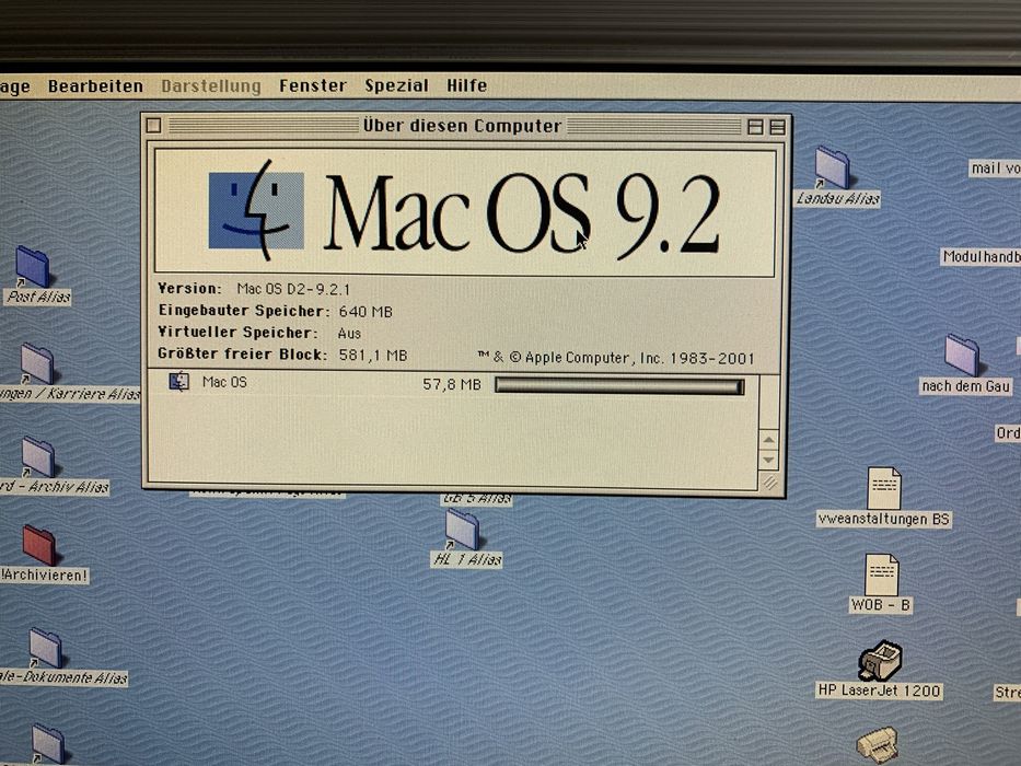 Komputer Apple M8493 + M7649