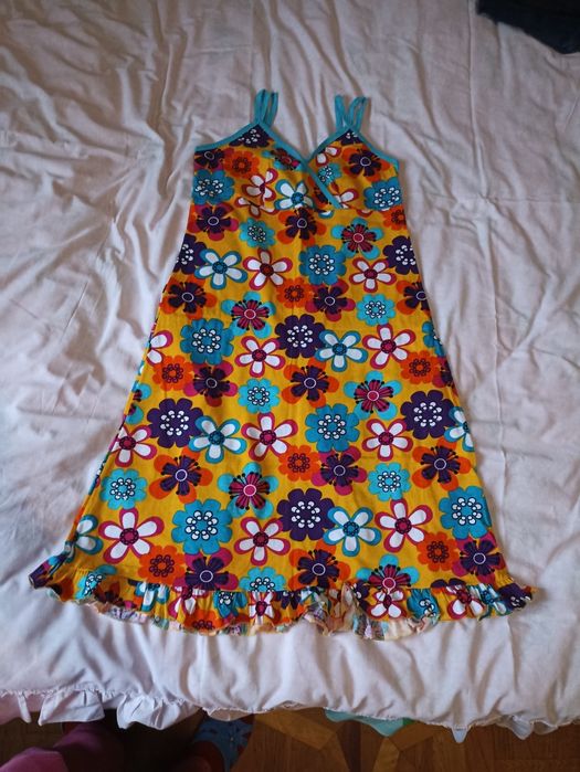 Продам женский новый сарафан из хлопка