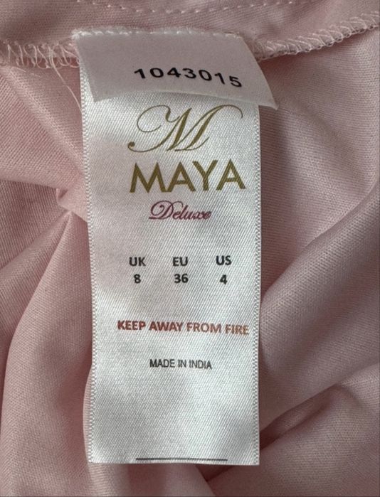 Tiulowa Maxi sukienka z cekinami Maya Deluxe