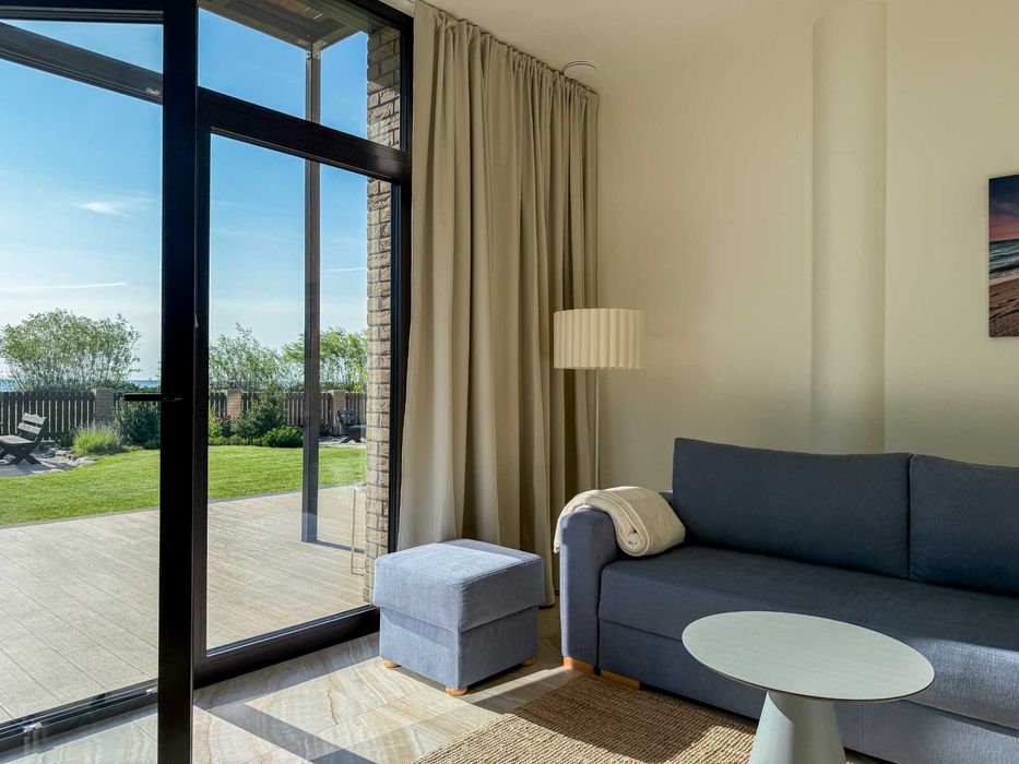 Apartament Hampton przy plaży - REWA - 20m od morza