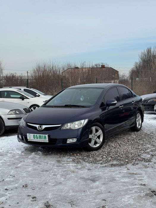 Продам Honda Civic 2007 рік можлива розстрочка,кредит,обмін!
