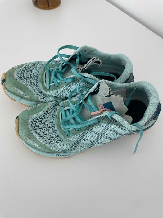 Sapatilhas Trail Merrell Turquesa