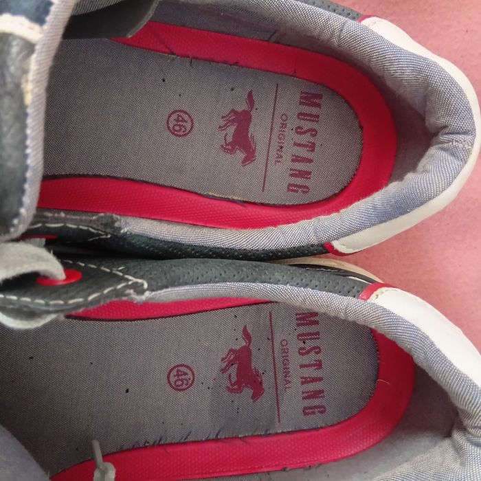 Buty Mustang rozm 46