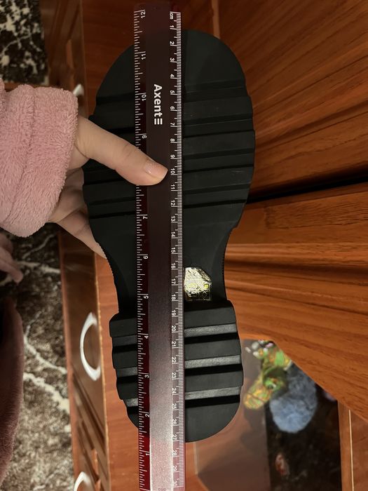 Зимові шкіряні чоботи