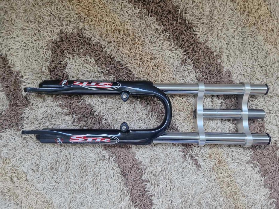 Отличная двухкоронная алюминиевая вилка под 26-е колесо на велосипед