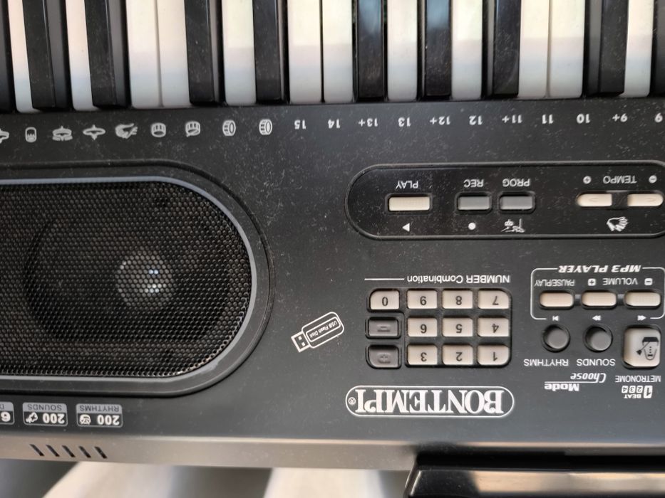 Piano 36 teclas bontempi