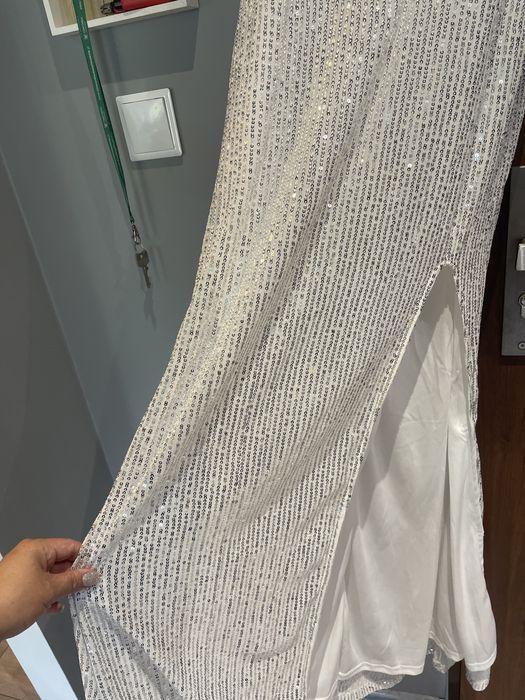 Srebrna sukienka ślubna