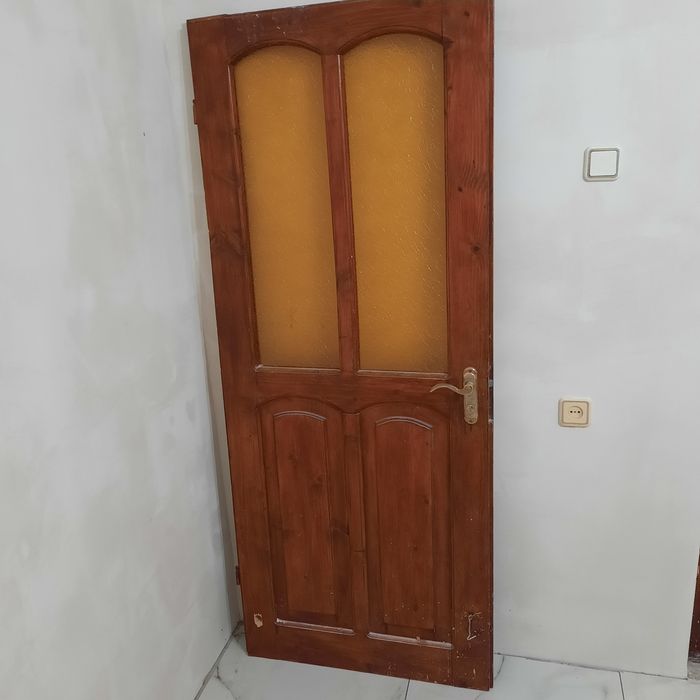 Двері деревяні міжкімнатні