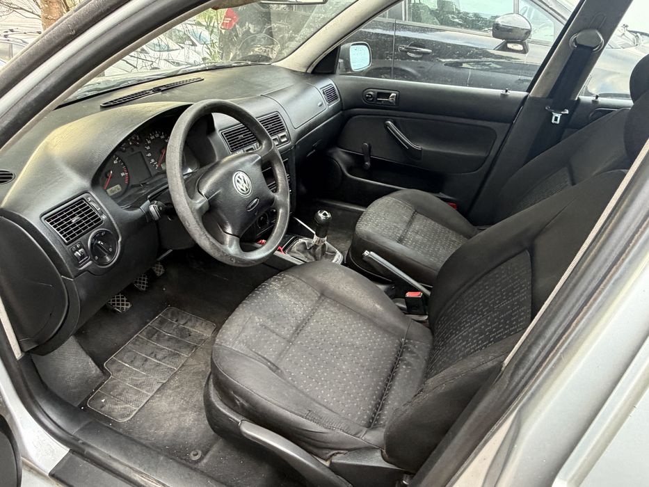 WV Golf 1.9 TDI — photo 5