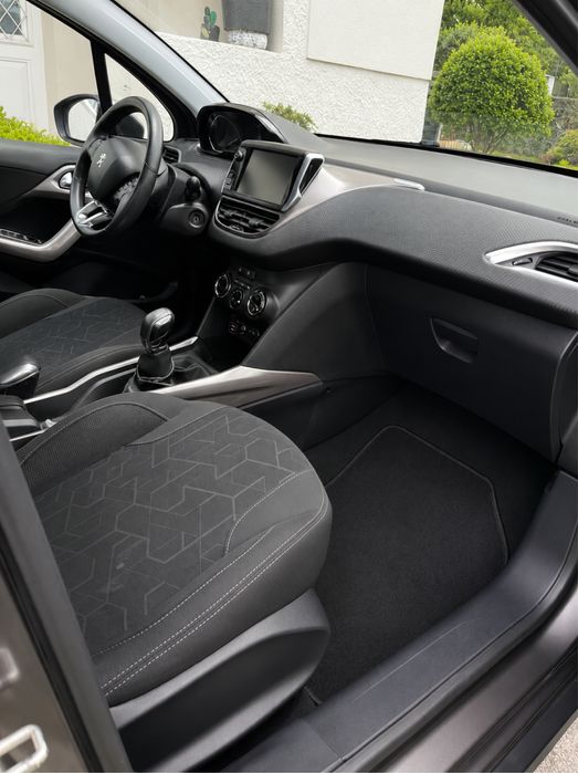 Peugeot 2008 1.2 PureTech Gasolina — 2013