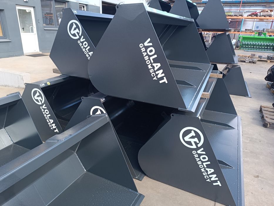 Łyzka krokodyl paleciak pług Volant 4w1 tur ładowarka objętościowa