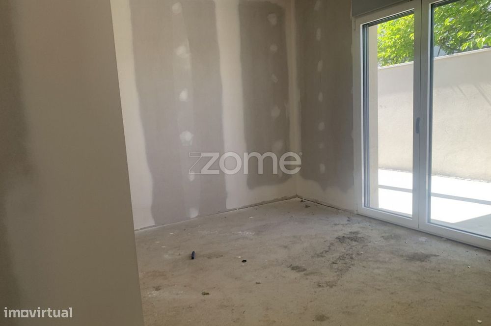 Apartamento T3 Novo com Terraço – A 2 Minutos da Cidade
