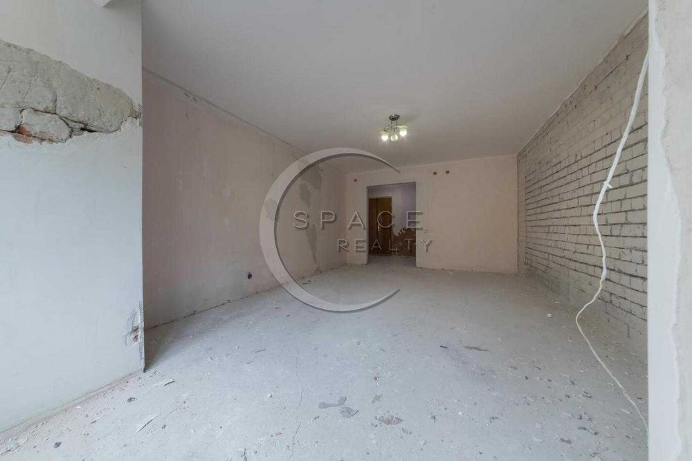 Продаж 2к квартири 85м2 Степана Рудницького 9