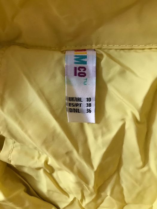 Casacos impermeáveis tamanho 36 e 38