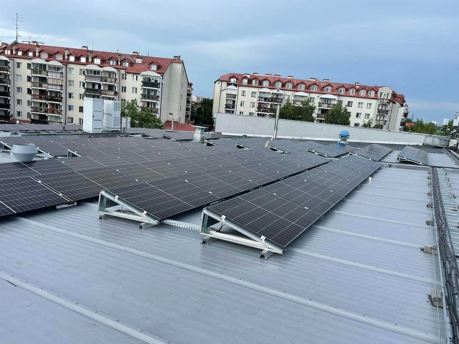 Instalacja fotowoltaiczna 12kWp + magazyn 48kWh + turbina 6kW