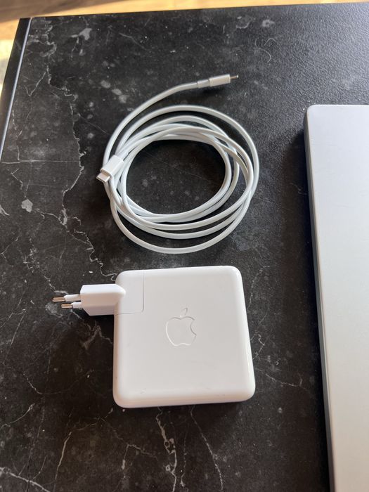 MacBook Pro 2021 M1 Pro | 32 GB RAM | 1 TB SSD | Gwarancja 12 miesięcy
