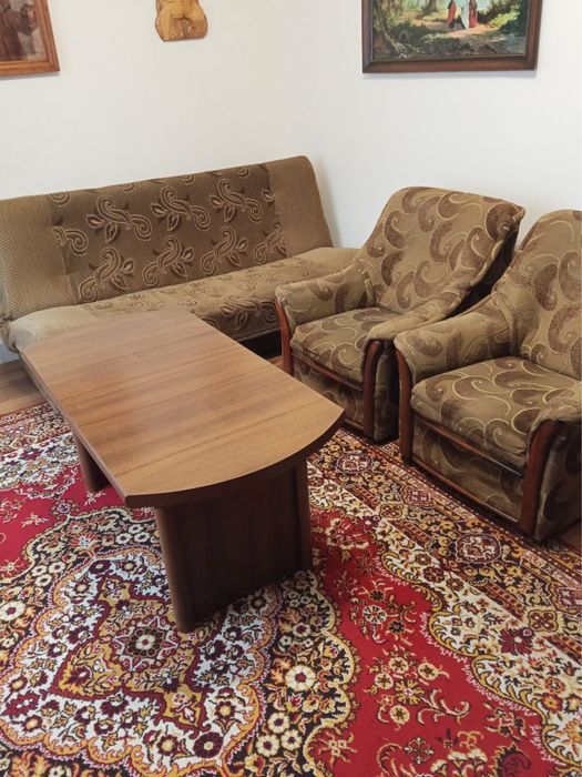 Komplet sofa, wesalka, kanapa, fotel i ława