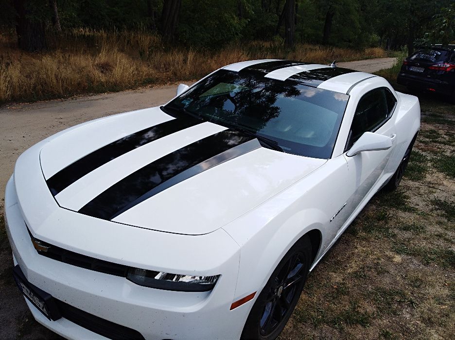 Oklejanie elementów karoseri, wnętrza itp.