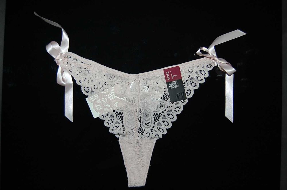 Stringi pudrowy róż kokardki r 40 L nowe metki