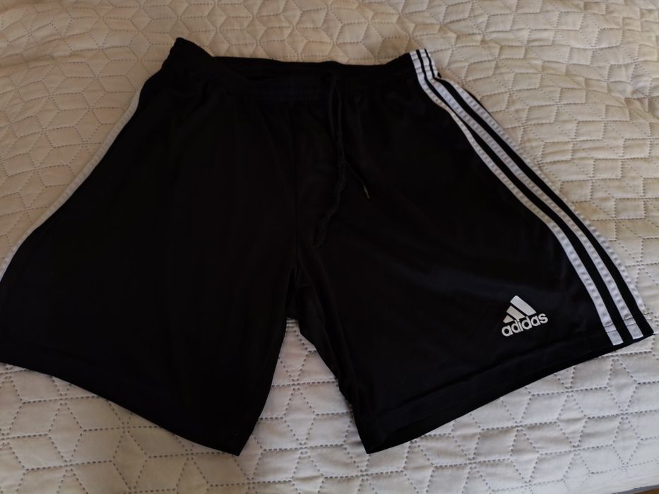 Spodenki sportowe adidas