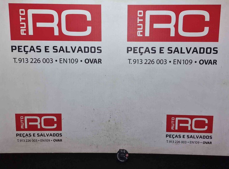 Botão / Interruptor / Sinal Airbag Off 681995290R - RENAULT CLIO IV