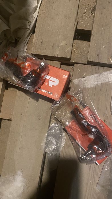 Наконечники рульових тяг форд