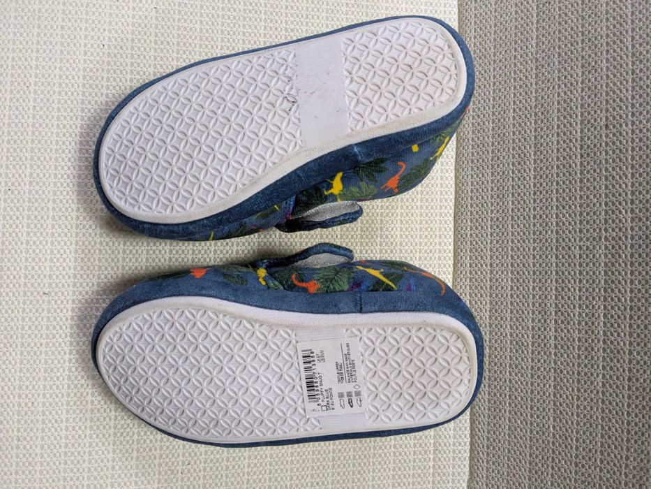 Clarks kapcie w dinozaury na rzep rozm. 27