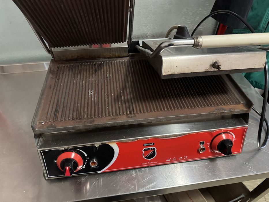 Прижимний  гриль Silver